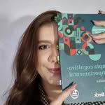 Identidade visual de Julia Caroline Andrade